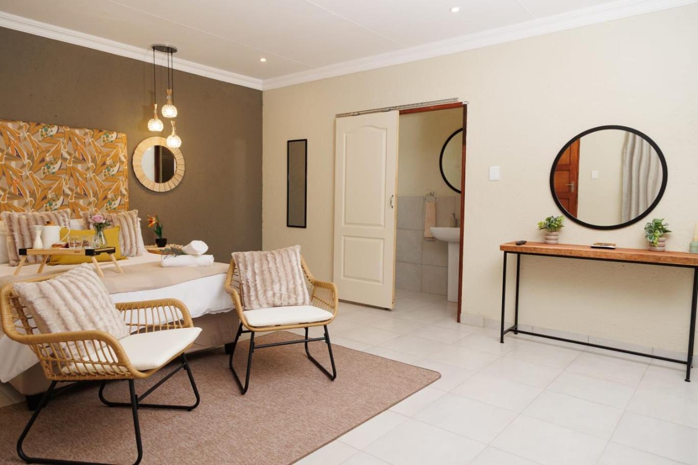 Lions View Accommodation Mbombela Екстер'єр фото